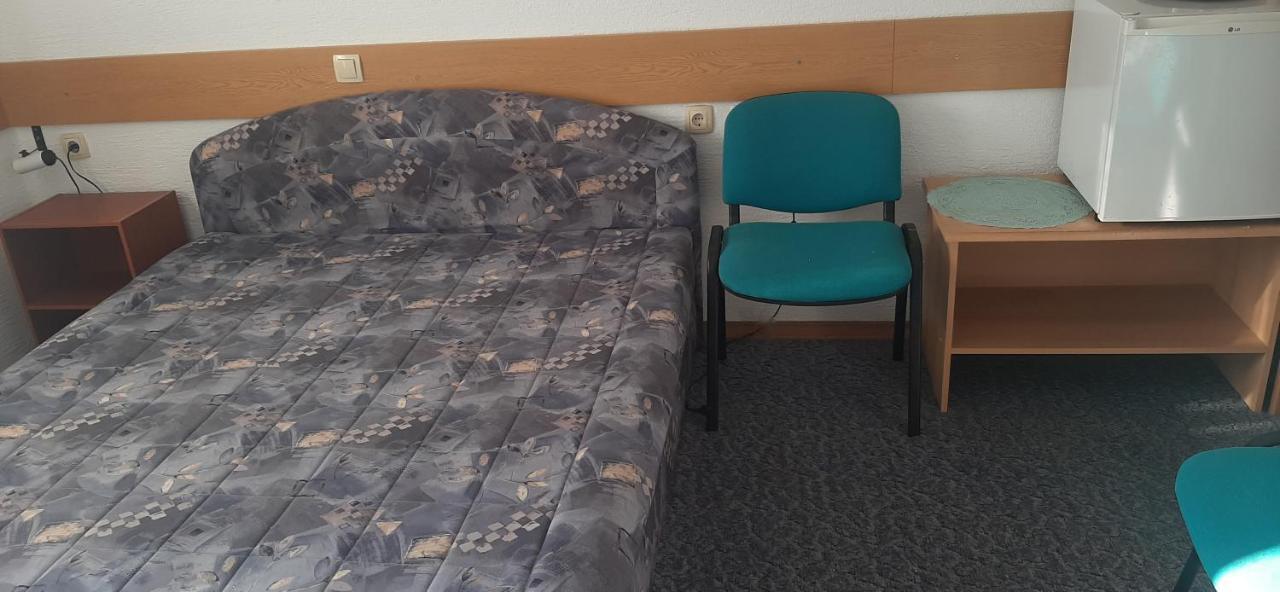 Apartmani Ljubica 클레노비차 외부 사진