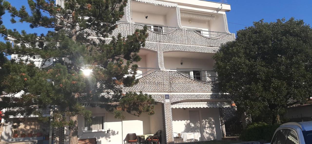 Apartmani Ljubica 클레노비차 외부 사진